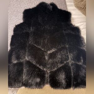 Generation Love faux fur vest❤️